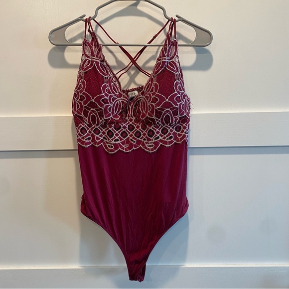 Rue21 Tops - Rue21 Burgundy and Silver Lace Bodysuit Size XL
